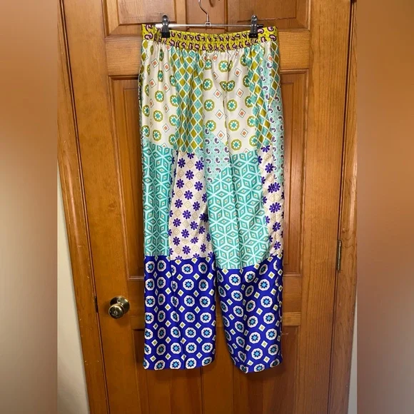 NWOT Zara Cropped Patchwork Geometric Patterned Pants - Picture 2 of 4